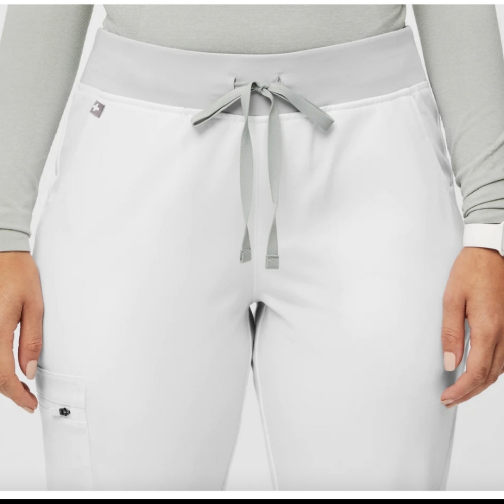 FIGS Women's Optic White FIONxtra  High Waisted Zamora